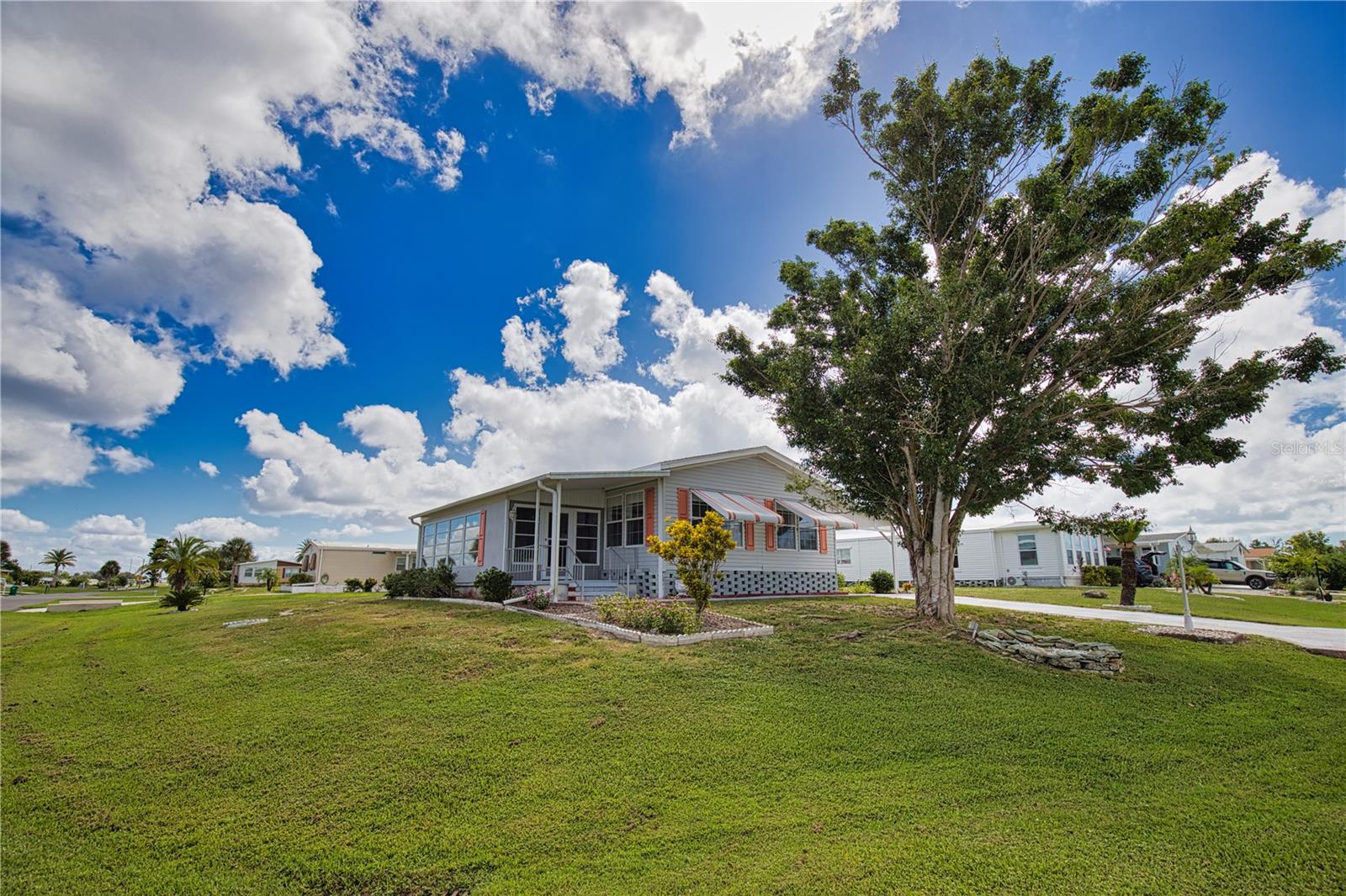 HOL MOB ESTATES 3RD ADD - Residential