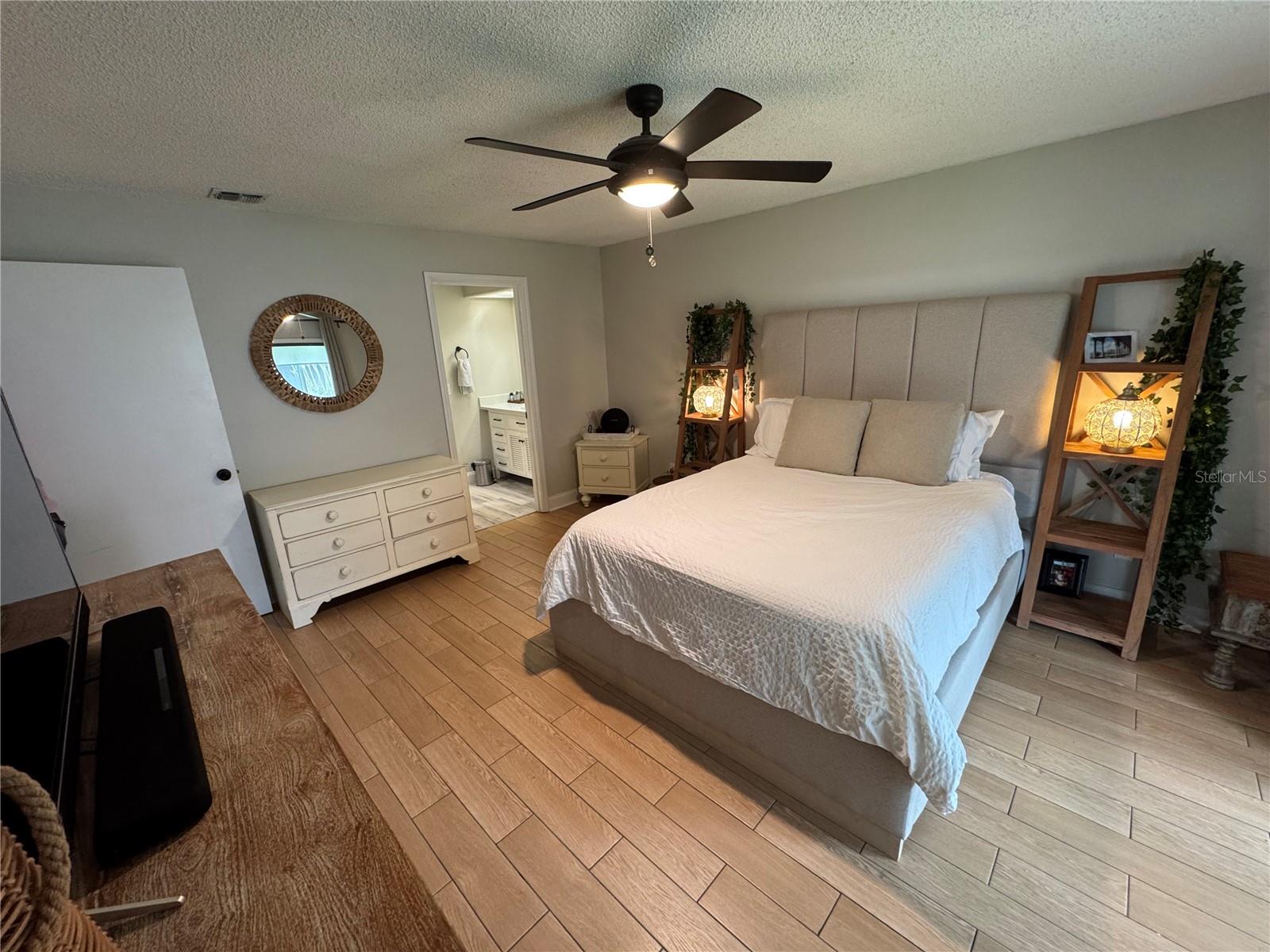 CEDARWOOD VILLAGE 1 - Residential