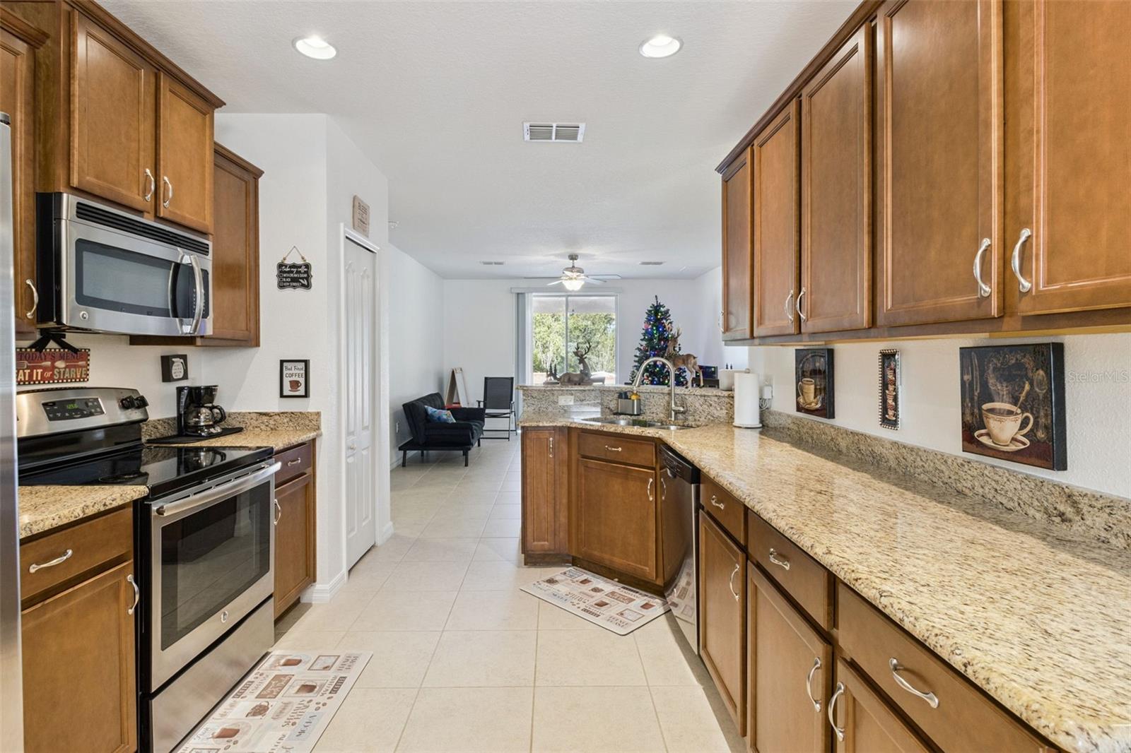 PATTERSON GROVES - Residential