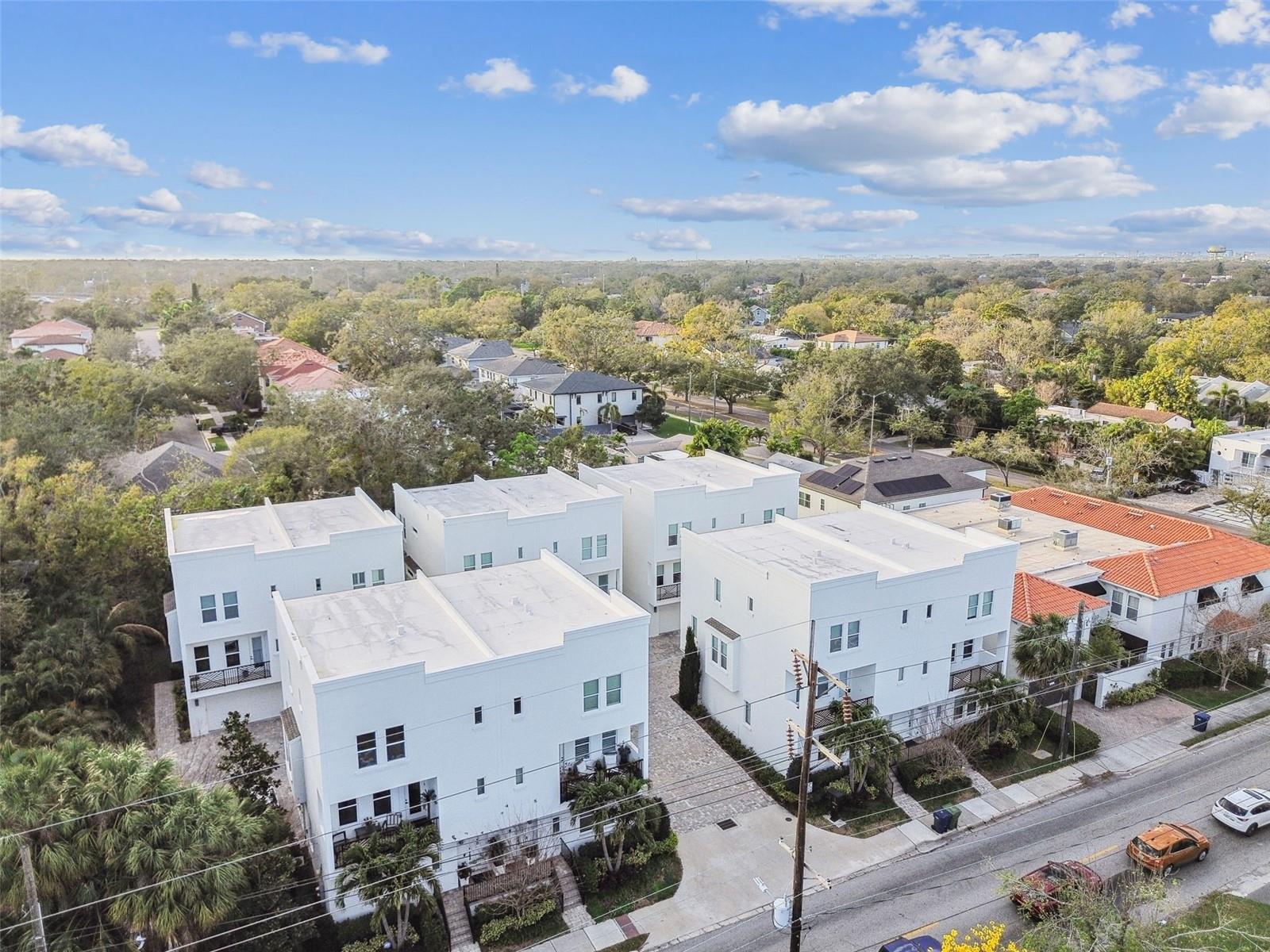 MACDILL TWNHMS - Residential