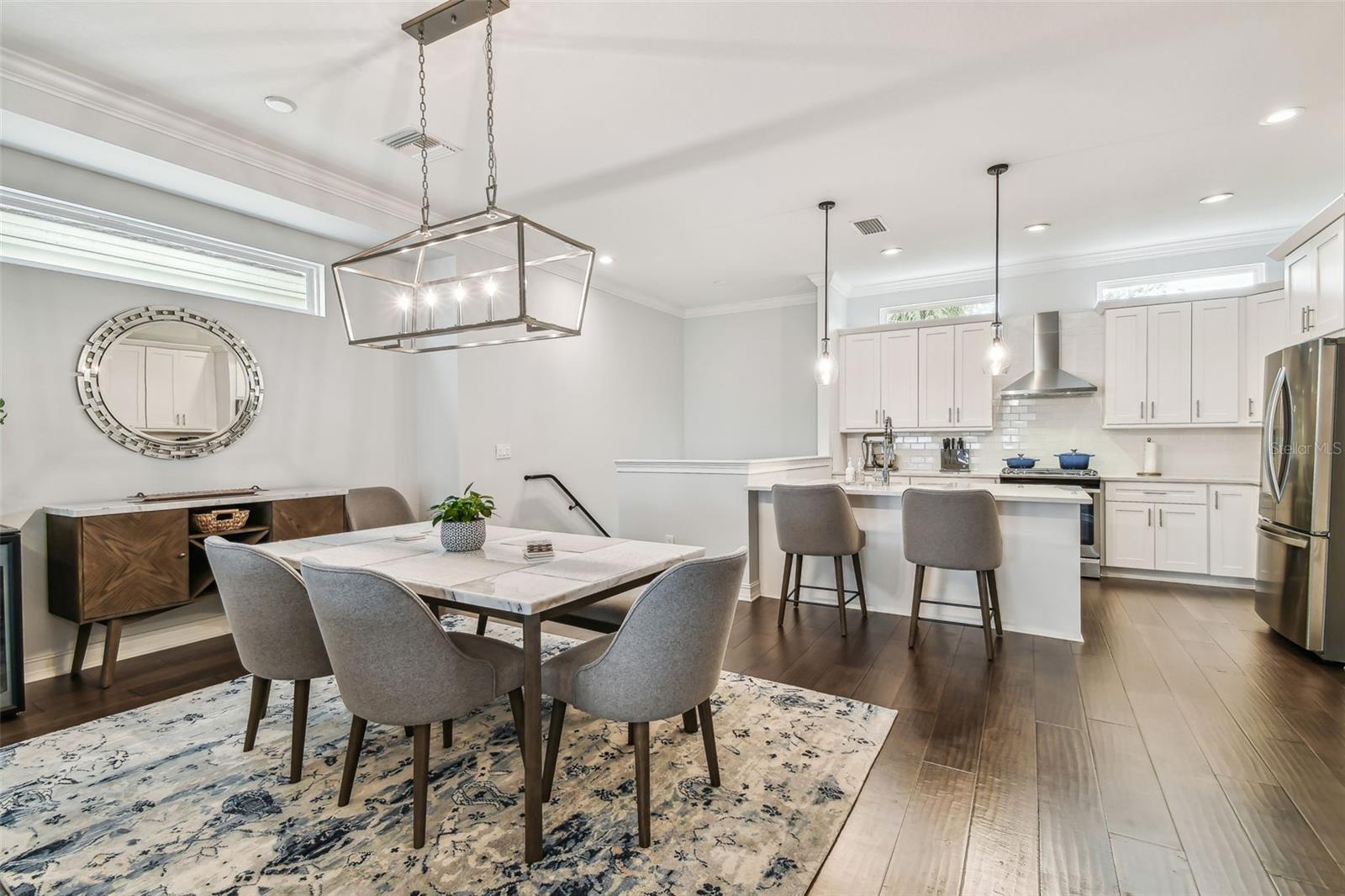 MACDILL TWNHMS - Residential