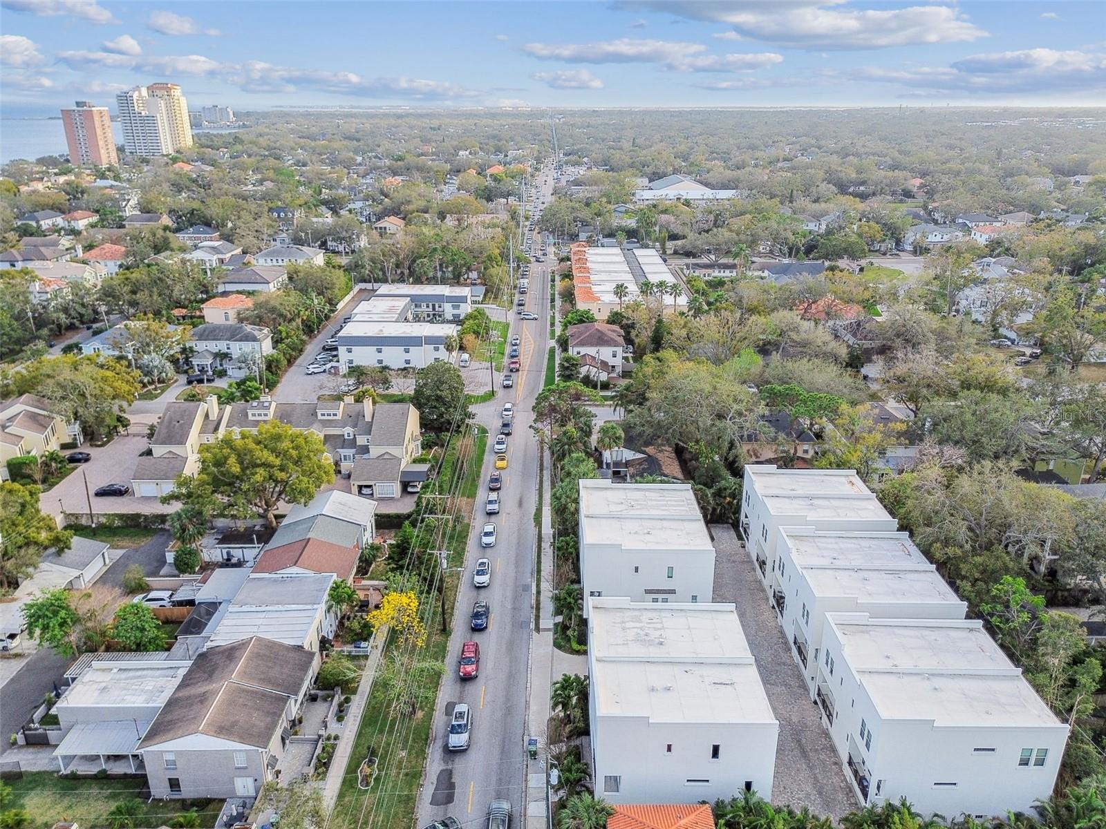 MACDILL TWNHMS - Residential