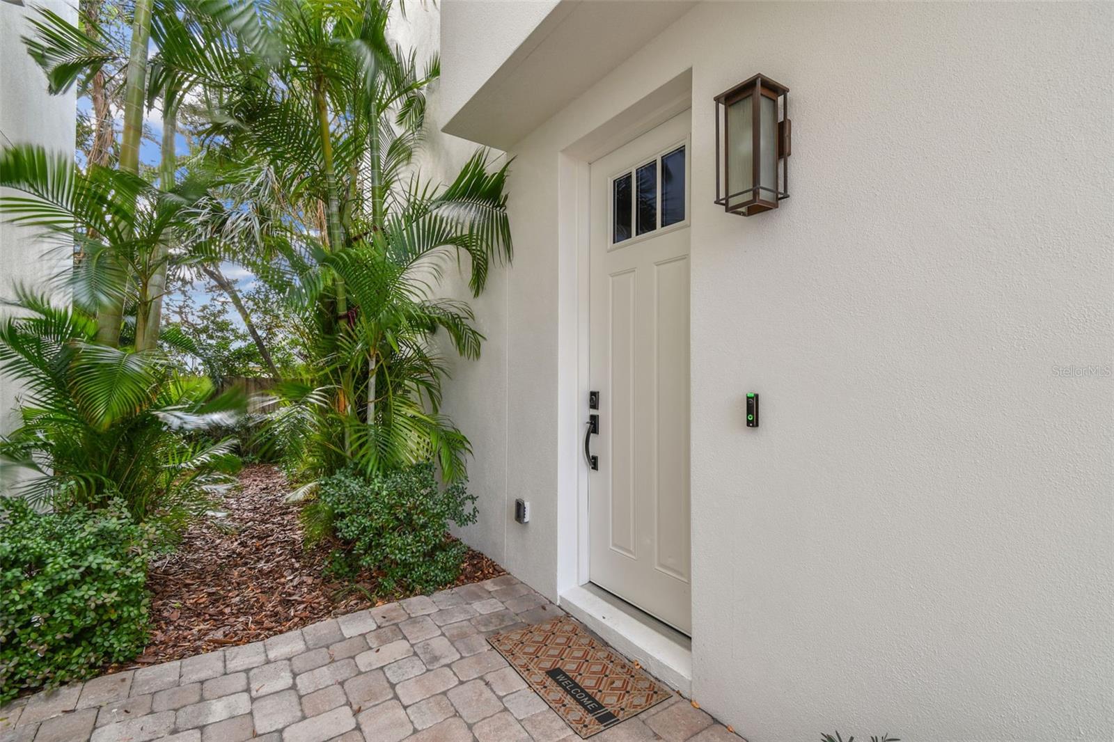 MACDILL TWNHMS - Residential