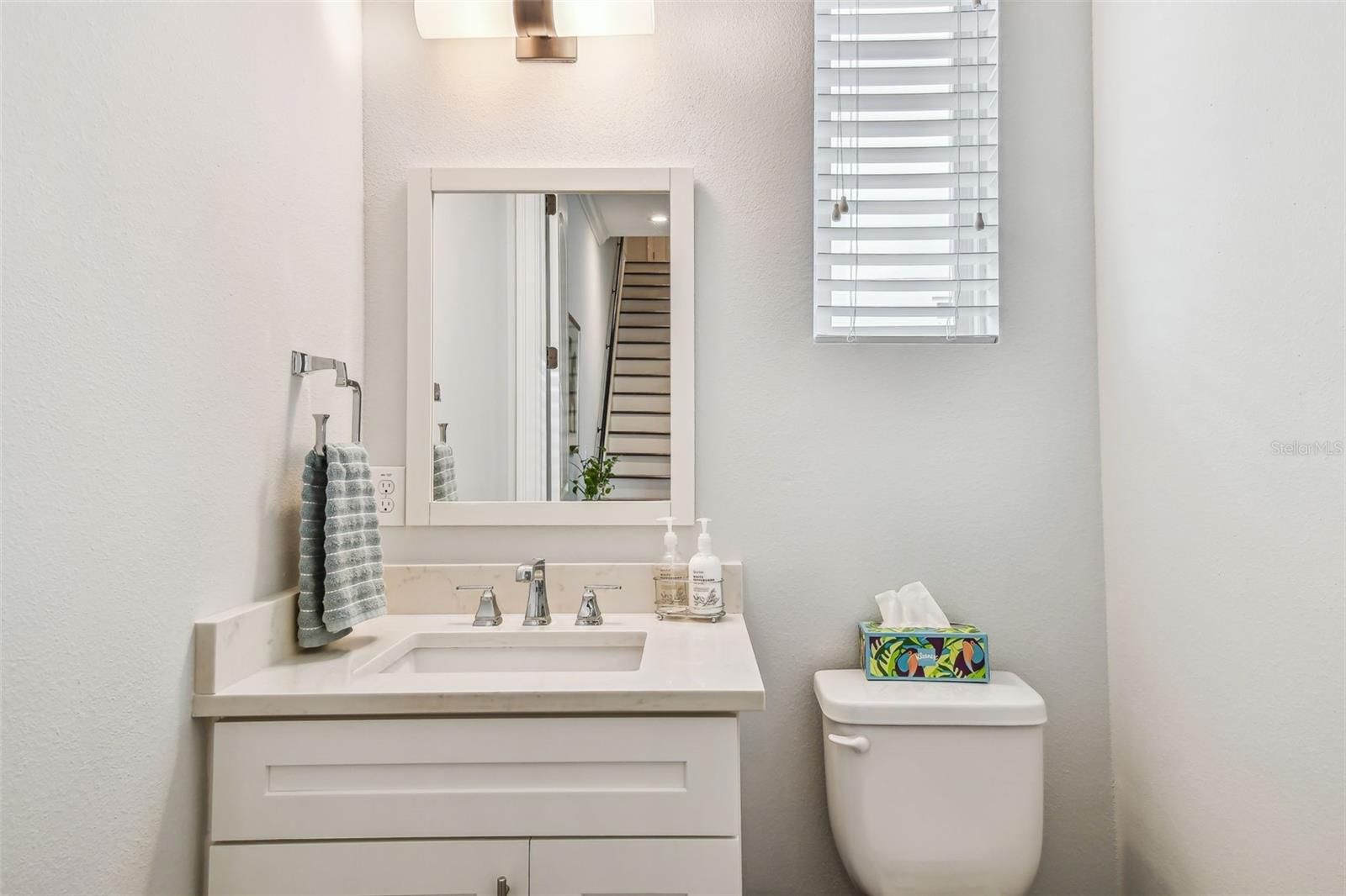 MACDILL TWNHMS - Residential