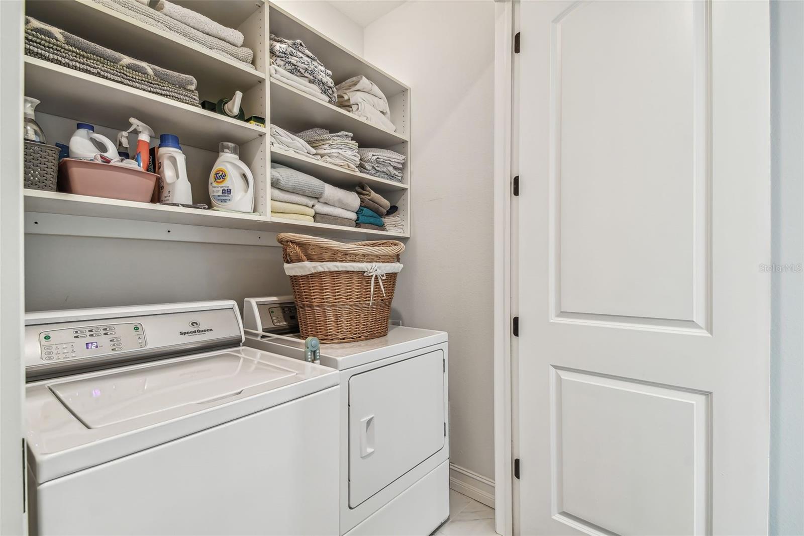 MACDILL TWNHMS - Residential