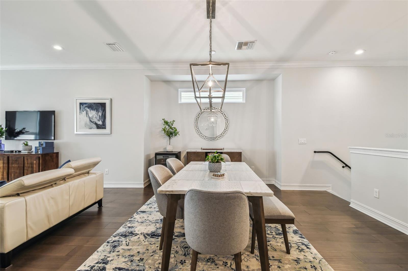 MACDILL TWNHMS - Residential