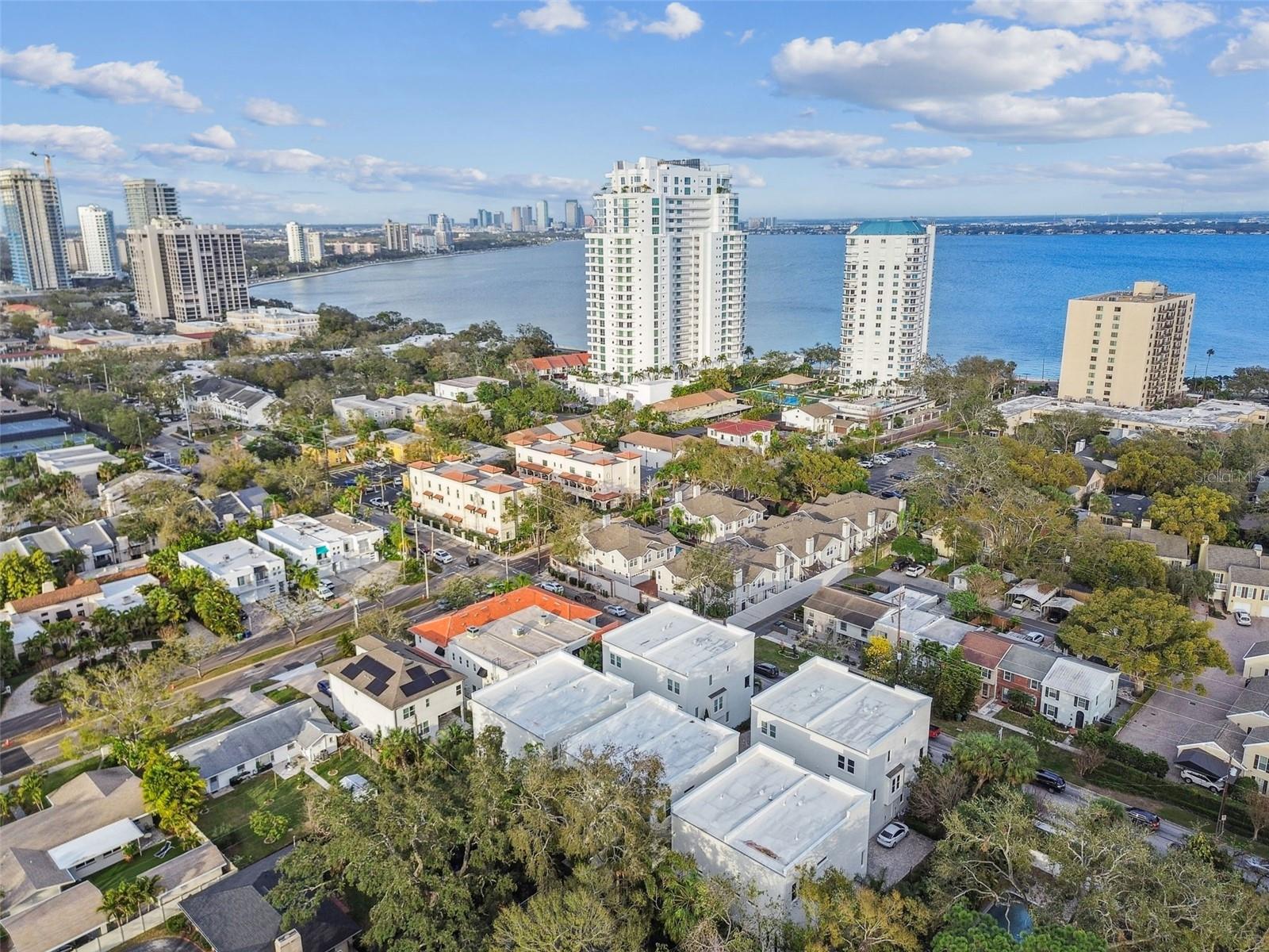 MACDILL TWNHMS - Residential