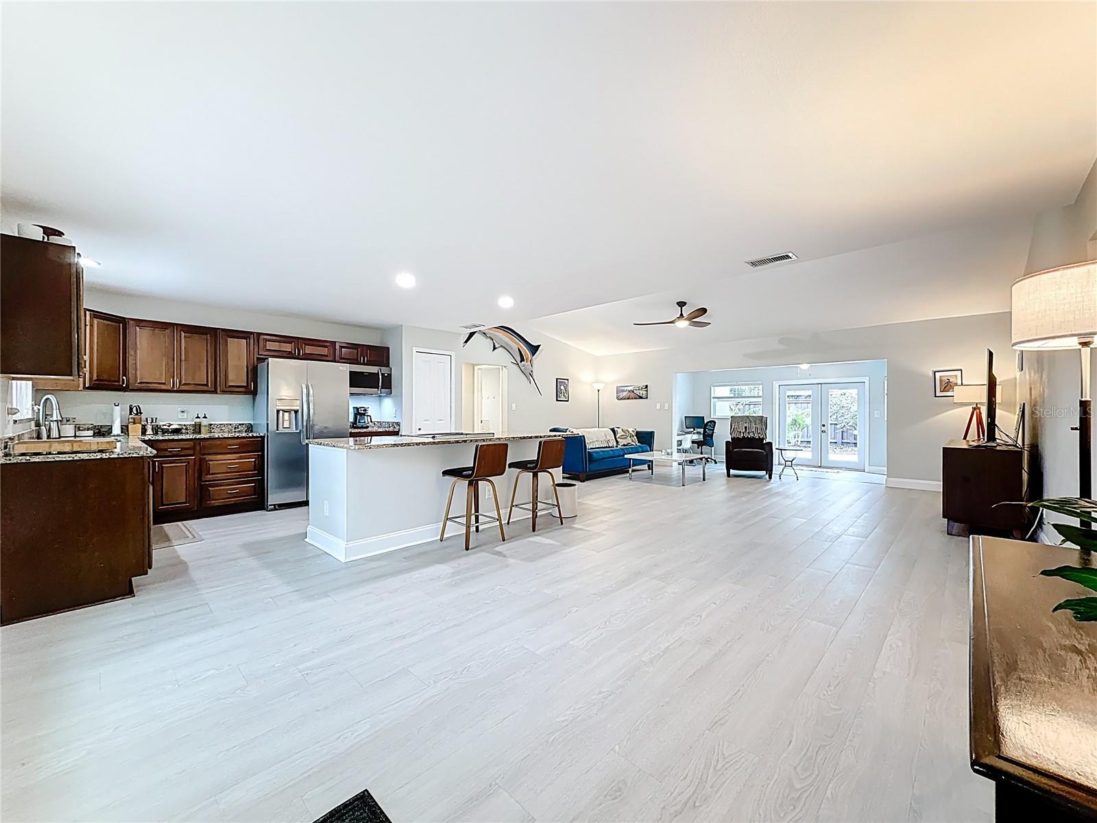 LAKEWOOD ESTATES SEC D - Residential