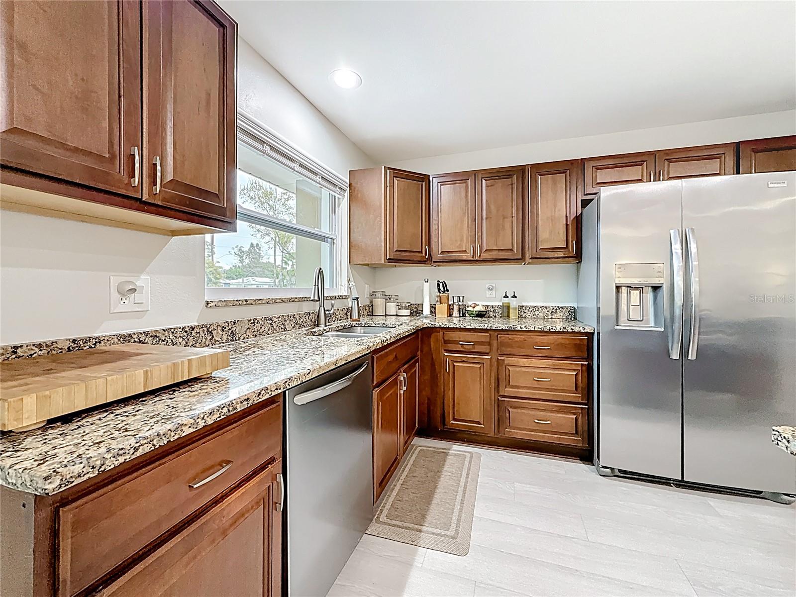 LAKEWOOD ESTATES SEC D - Residential