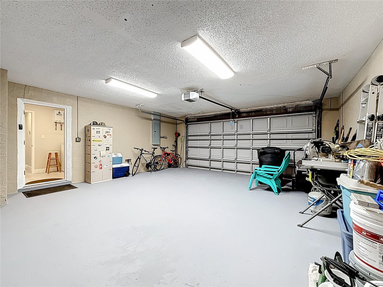 LAKEWOOD ESTATES SEC D - Residential