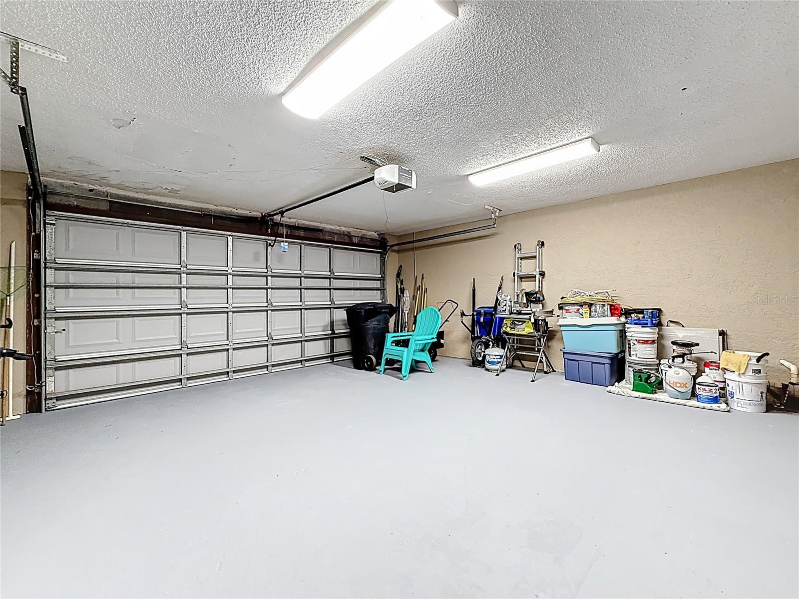 LAKEWOOD ESTATES SEC D - Residential