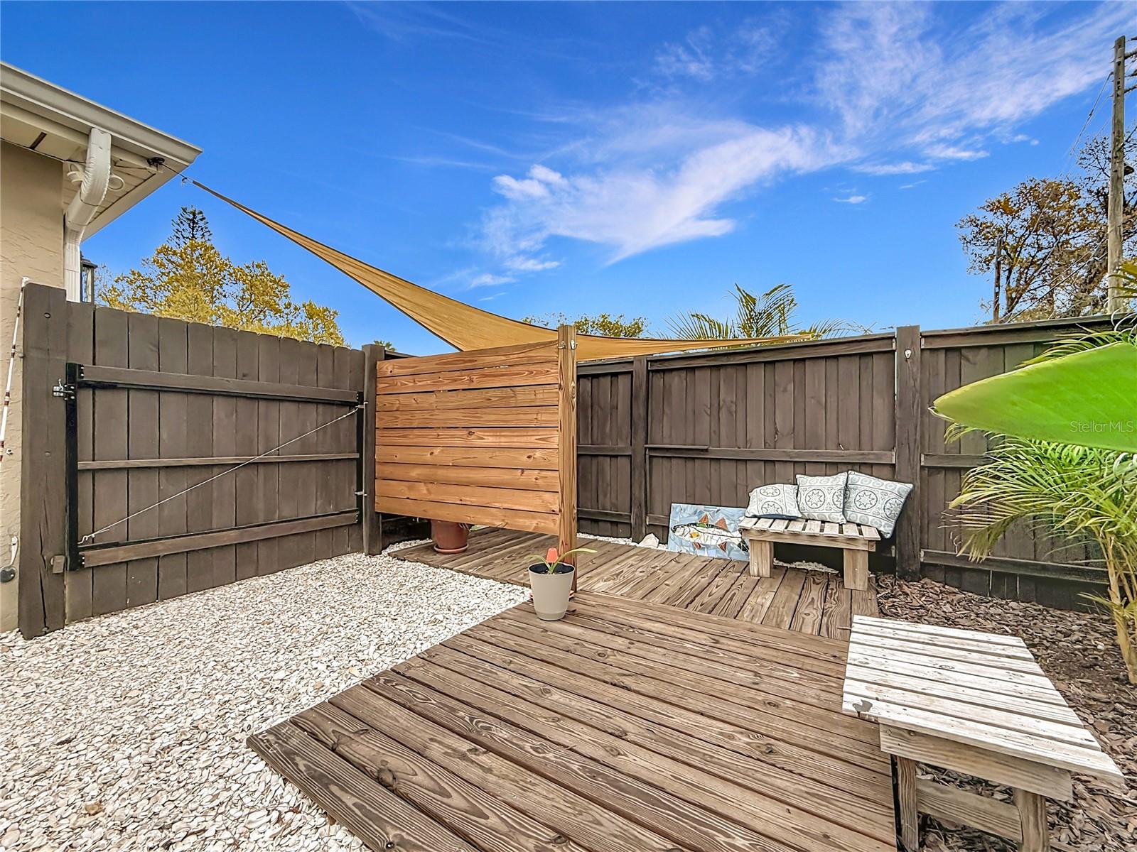 LAKEWOOD ESTATES SEC D - Residential