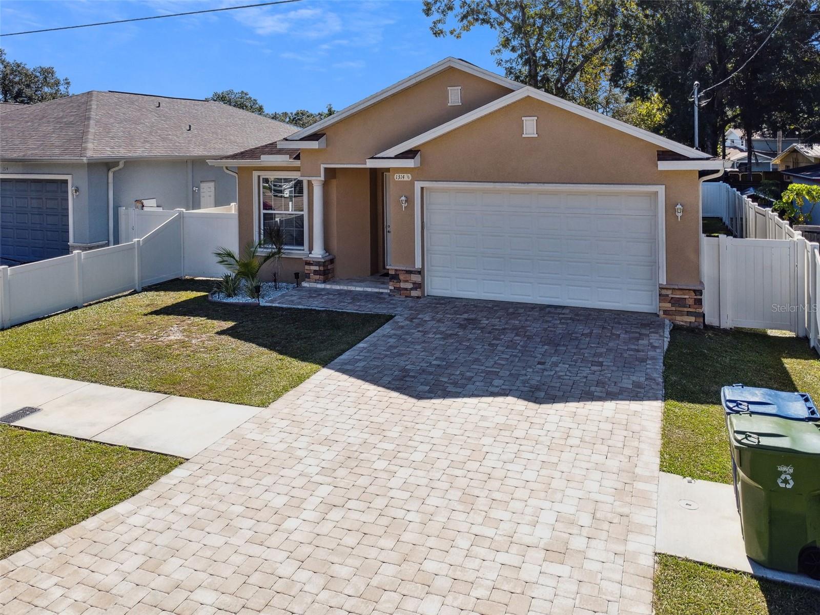 RIVIERA SUB - Residential