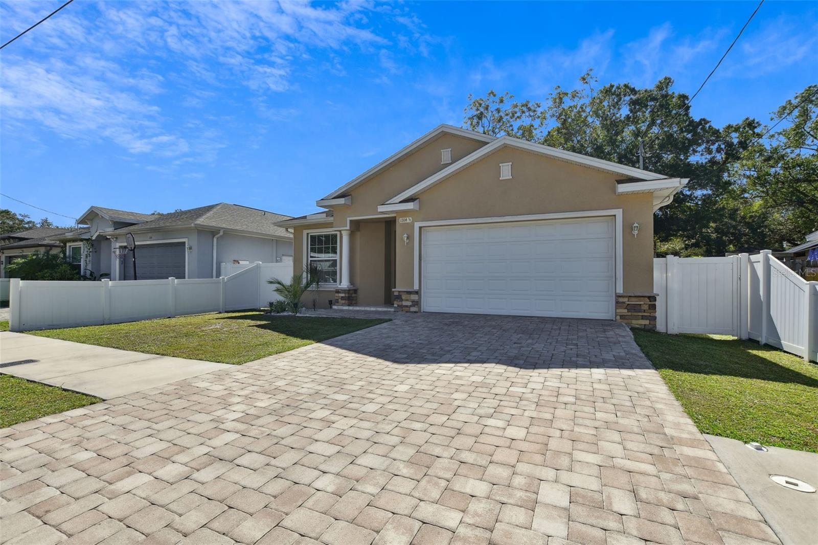 RIVIERA SUB - Residential