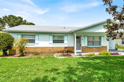 Photo of 109 Dakota Avenue, Saint Cloud, FL 34769 (MLS # P4935032)
