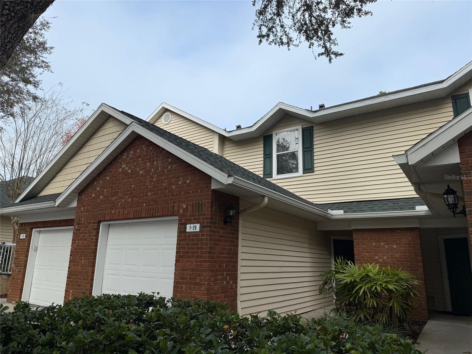 GREENS CONDOS AT WEST END - Residential