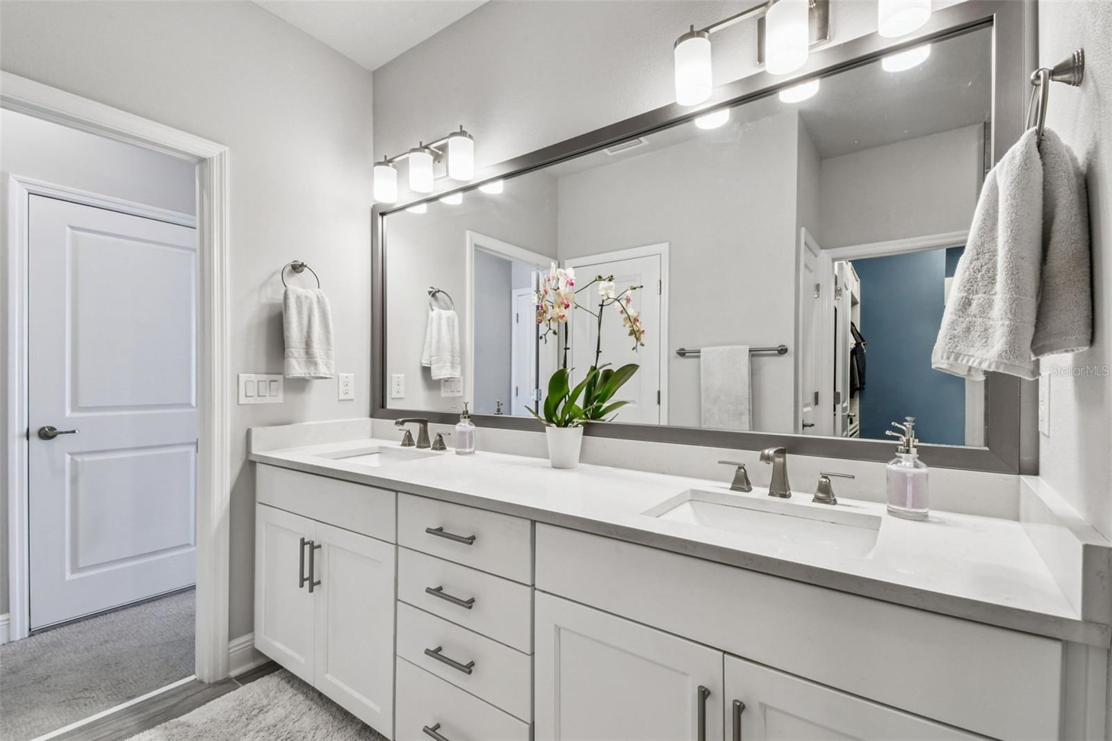 SOUTH TAMPANIA TWNHMS - Residential