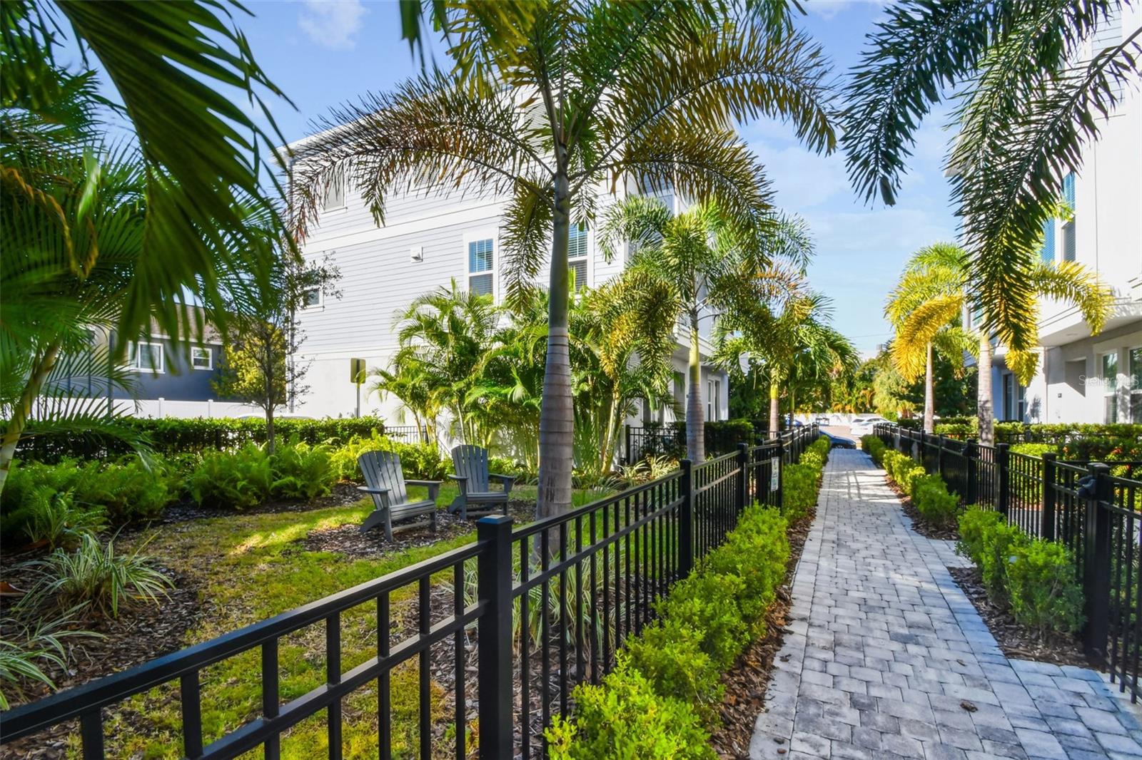 208 S TAMPANIA AVENUE 3