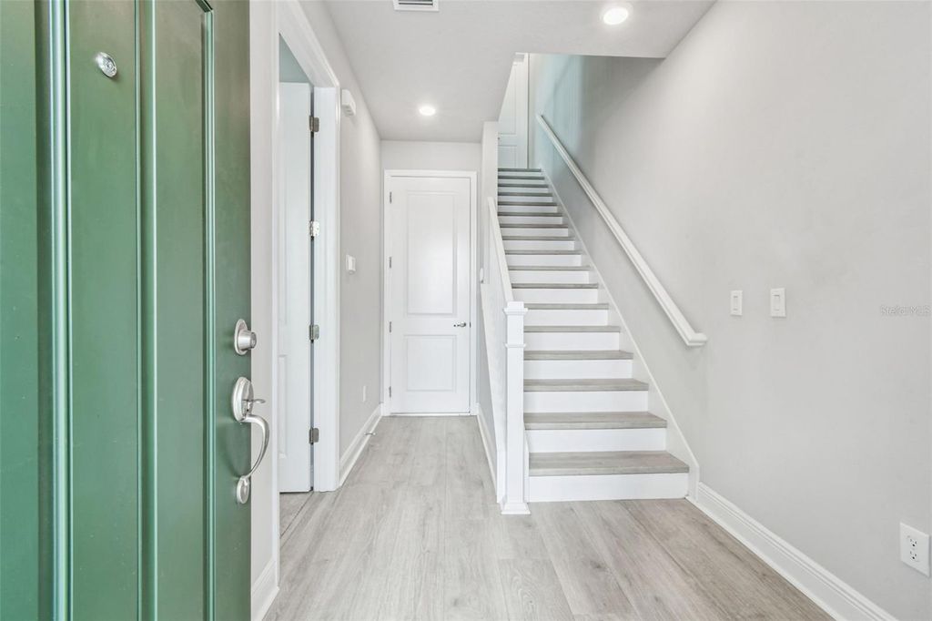 Photo of 208 S Tampania Avenue #3, Tampa, FL 33609 (MLS # TB8444790)