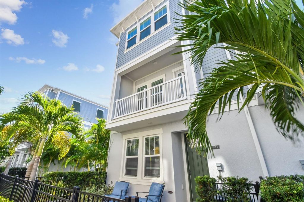 Photo of 208 S Tampania Avenue #3, Tampa, FL 33609 (MLS # TB8444790)