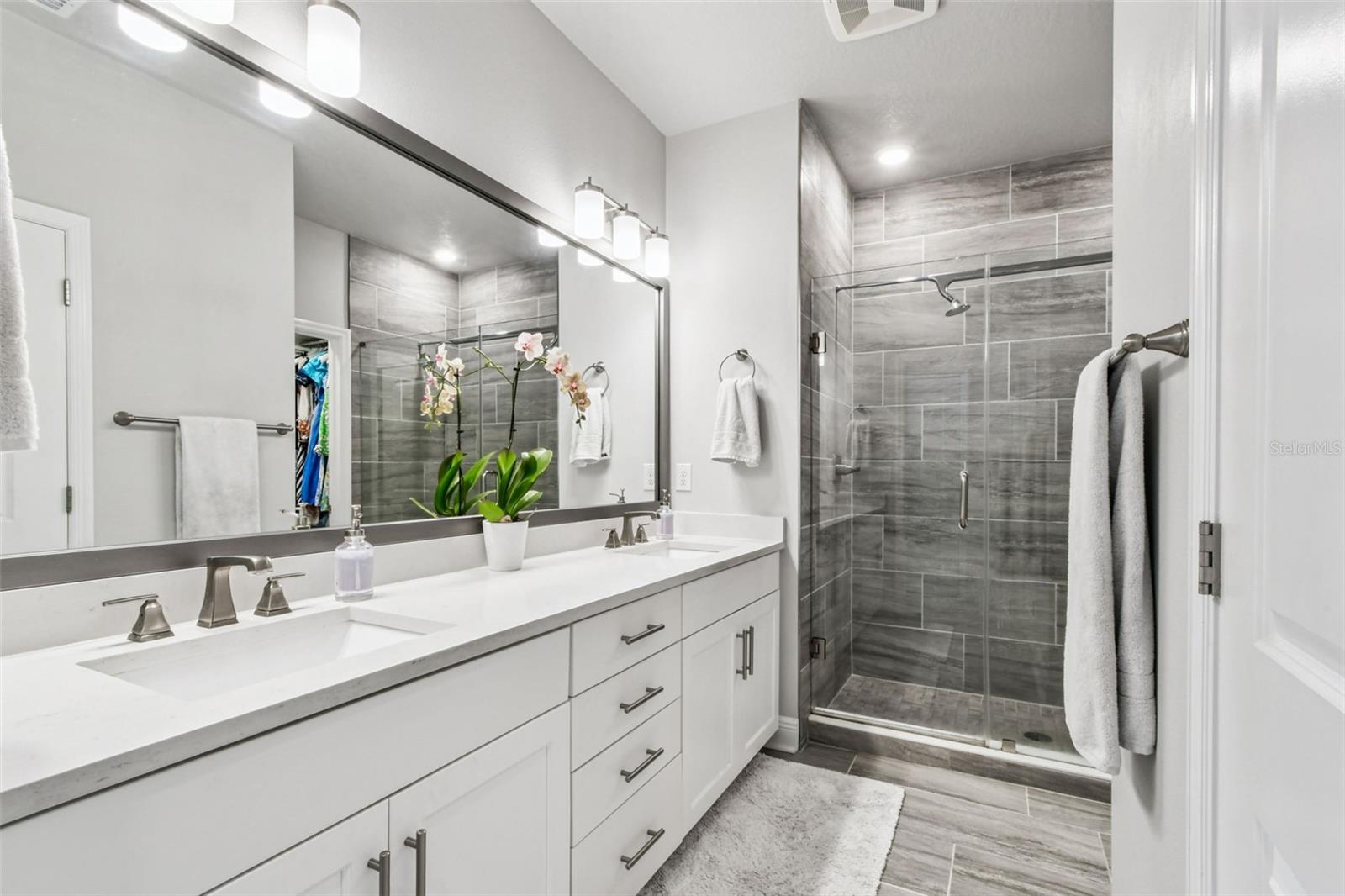 SOUTH TAMPANIA TWNHMS - Residential