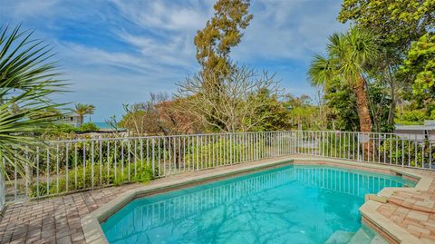 A home in LONGBOAT KEY