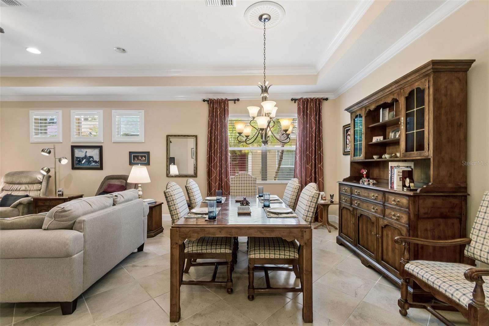 OAKLEY GREEN CONDO - Residential