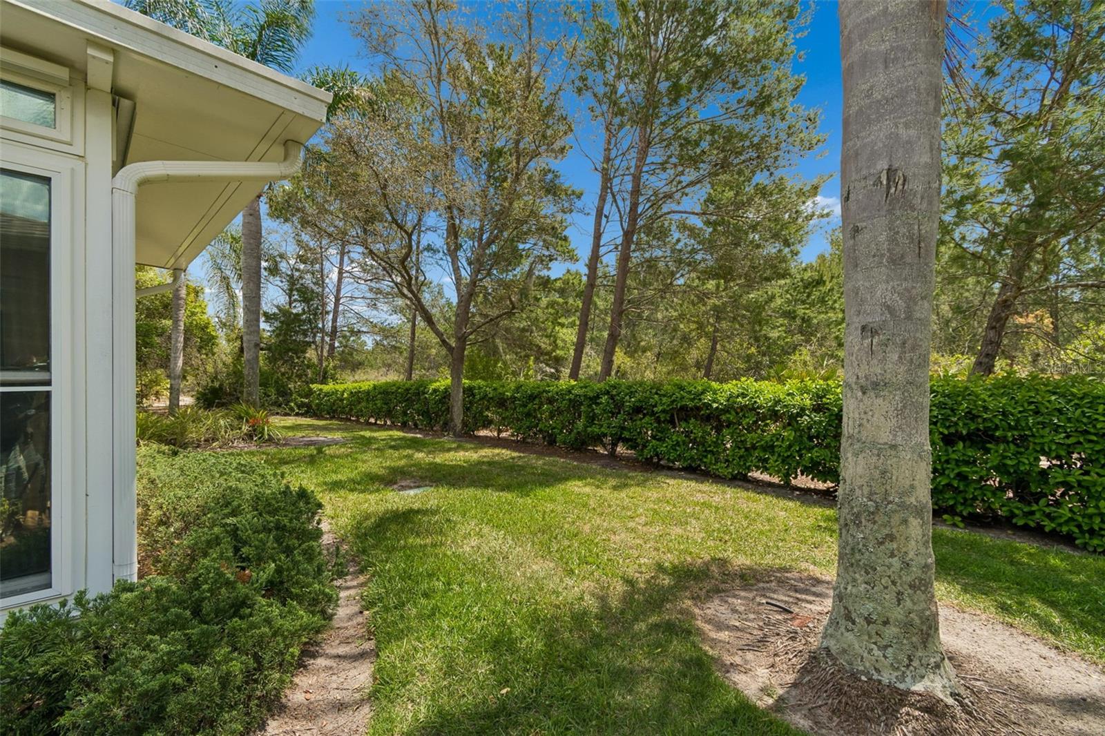 OAKLEY GREEN CONDO - Residential