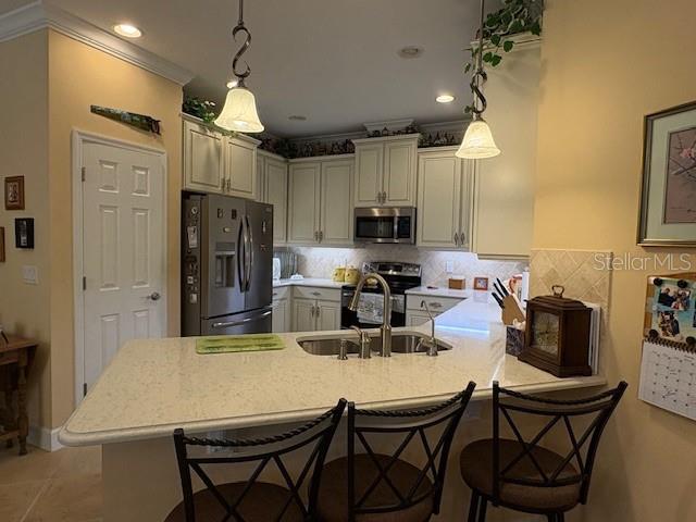 OAKLEY GREEN CONDO - Residential