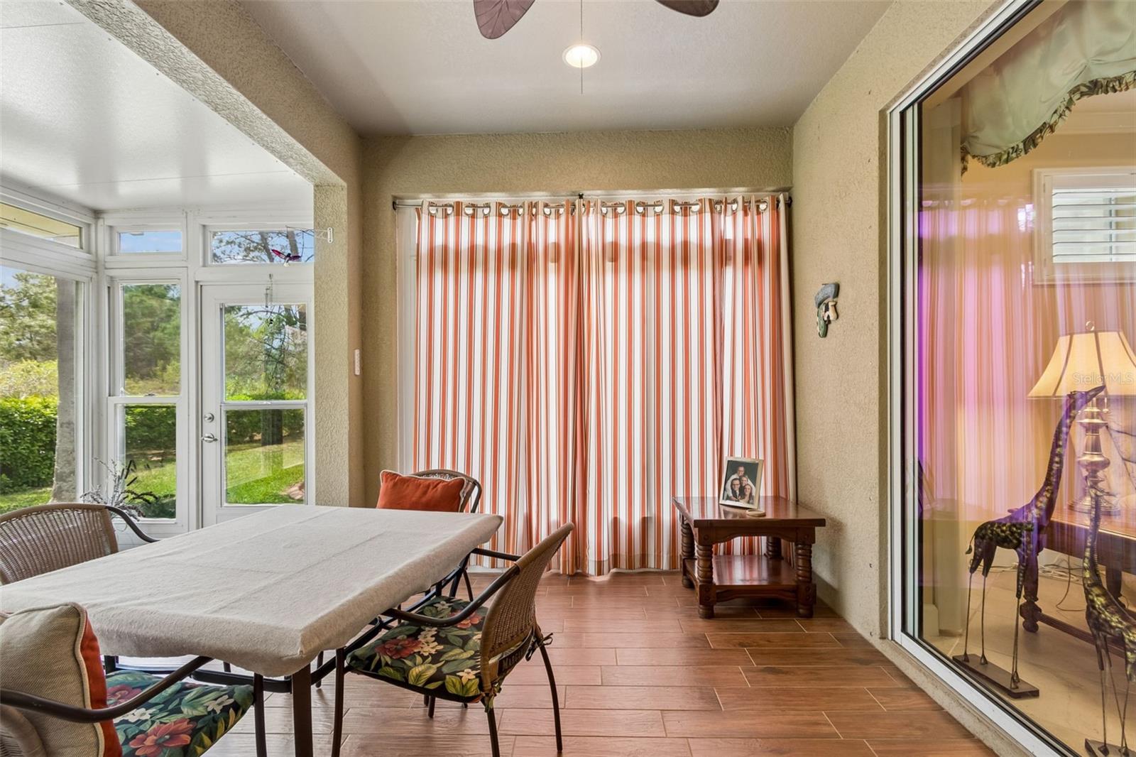 OAKLEY GREEN CONDO - Residential