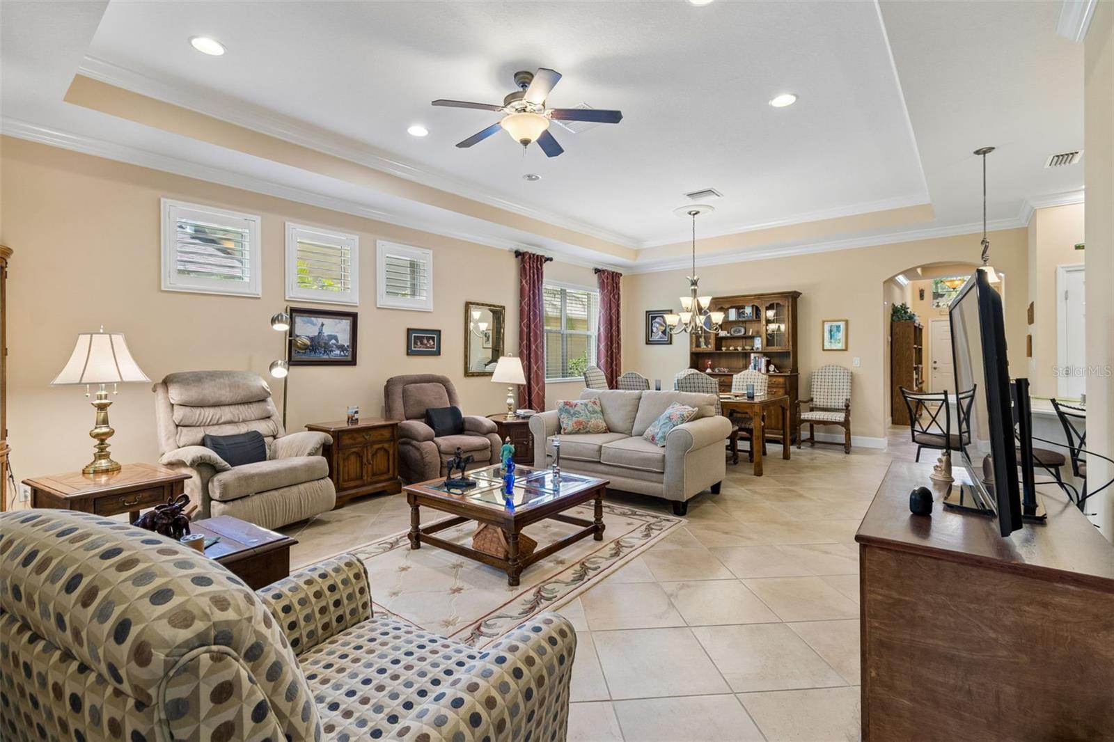 OAKLEY GREEN CONDO - Residential