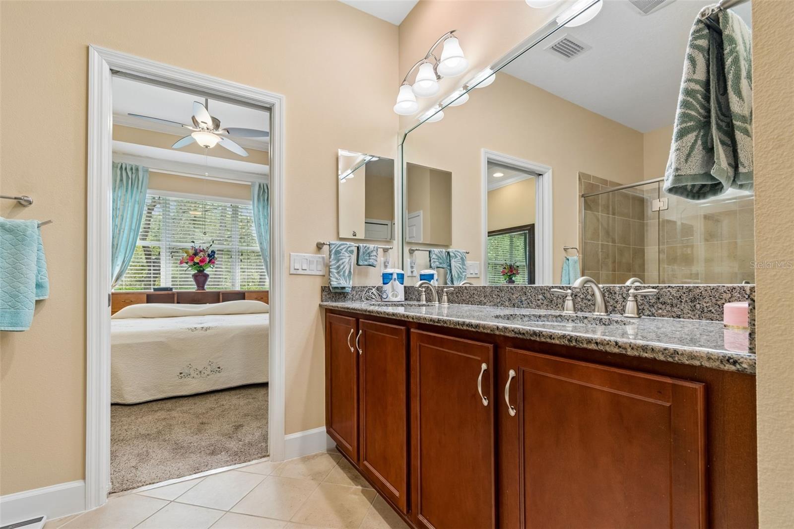 OAKLEY GREEN CONDO - Residential