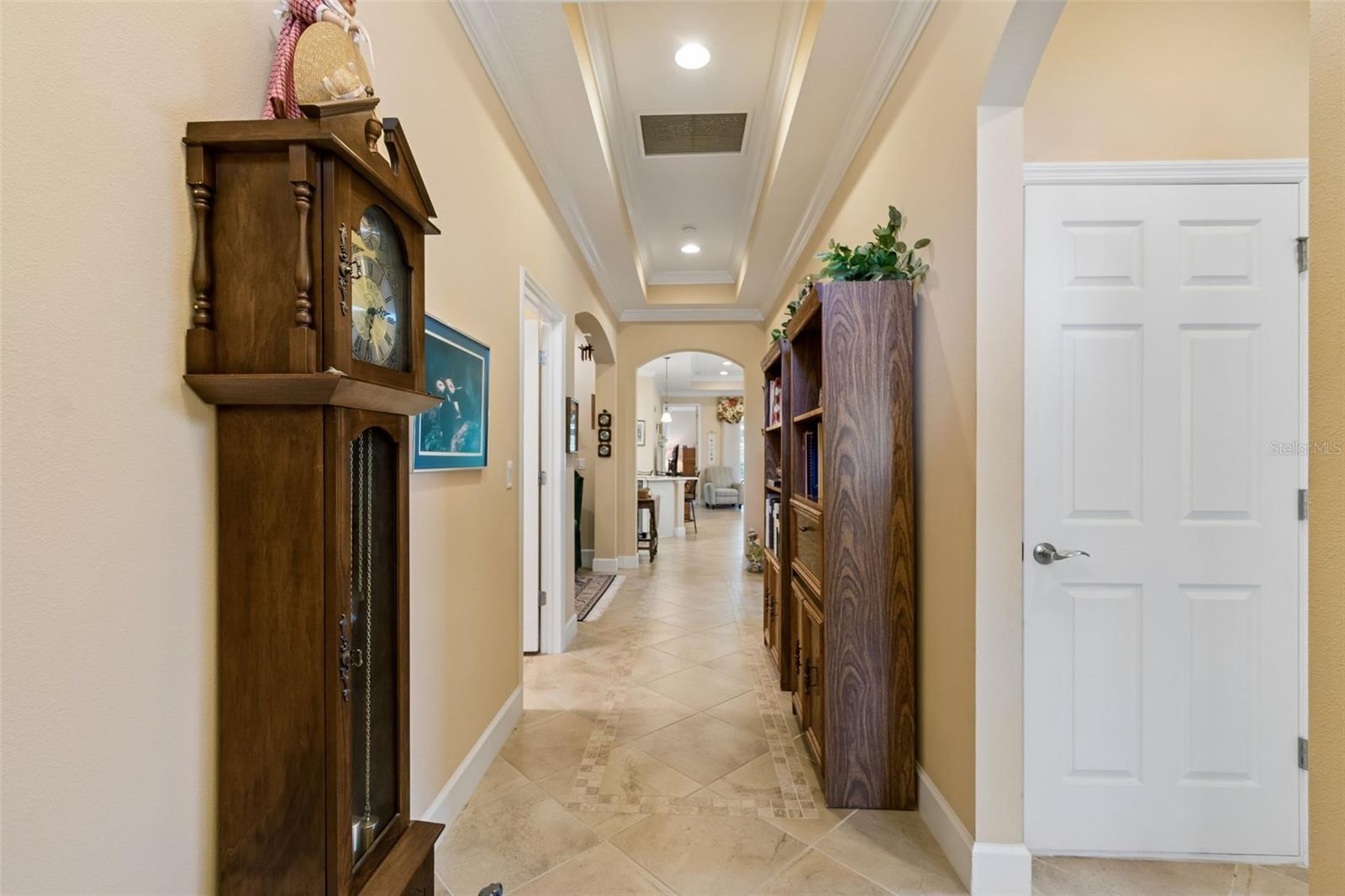 OAKLEY GREEN CONDO - Residential