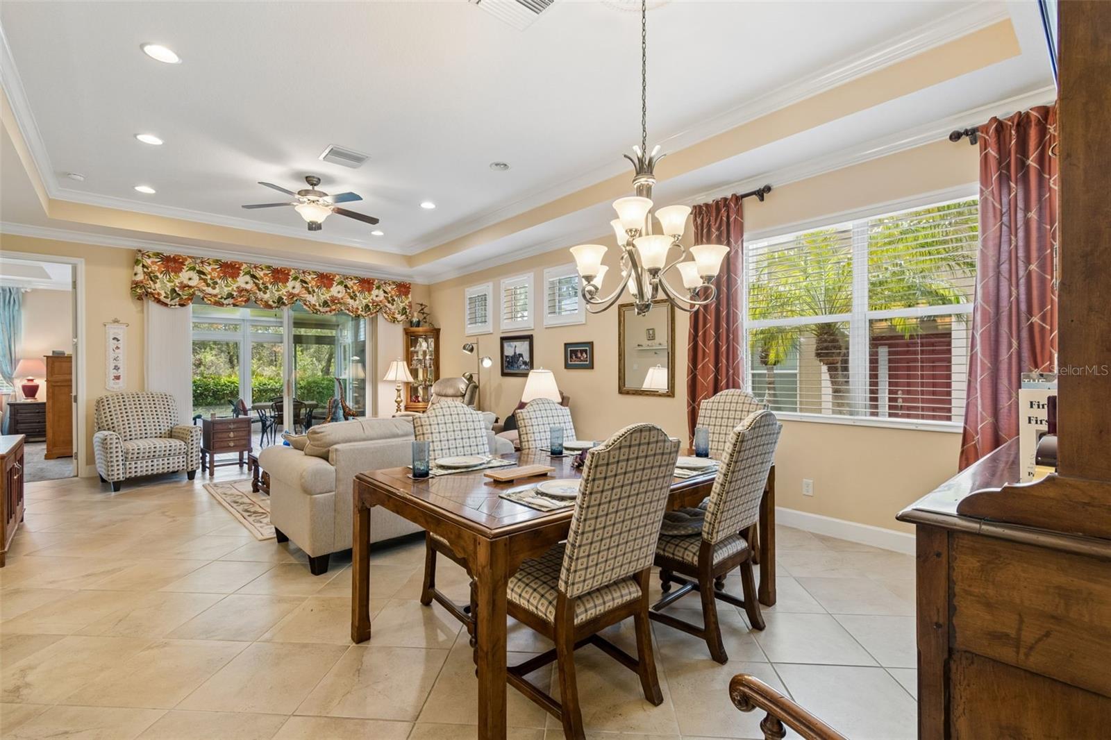 OAKLEY GREEN CONDO - Residential