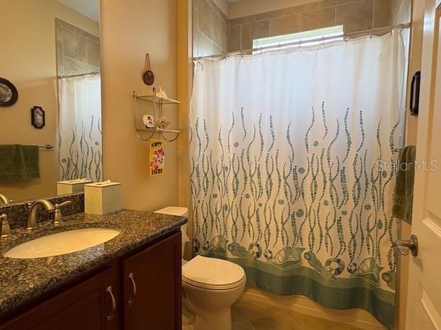 OAKLEY GREEN CONDO - Residential