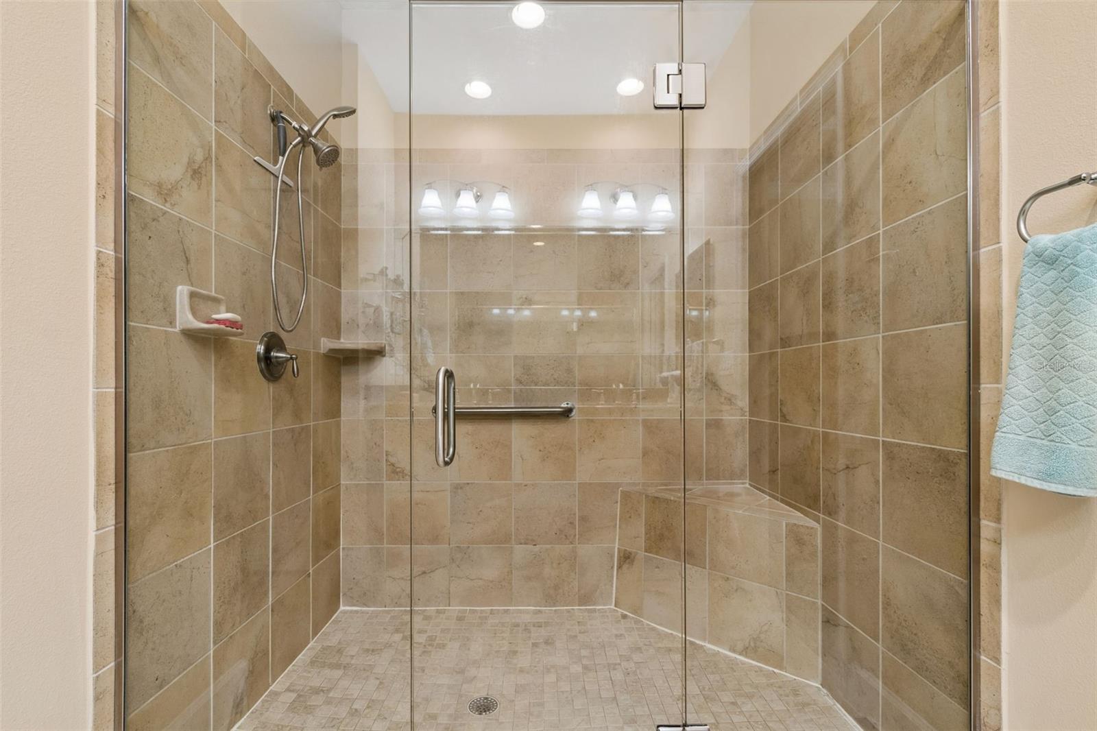 OAKLEY GREEN CONDO - Residential