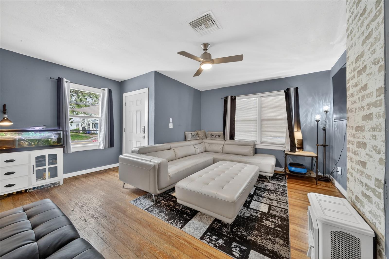 BERRY J B SUB - Residential