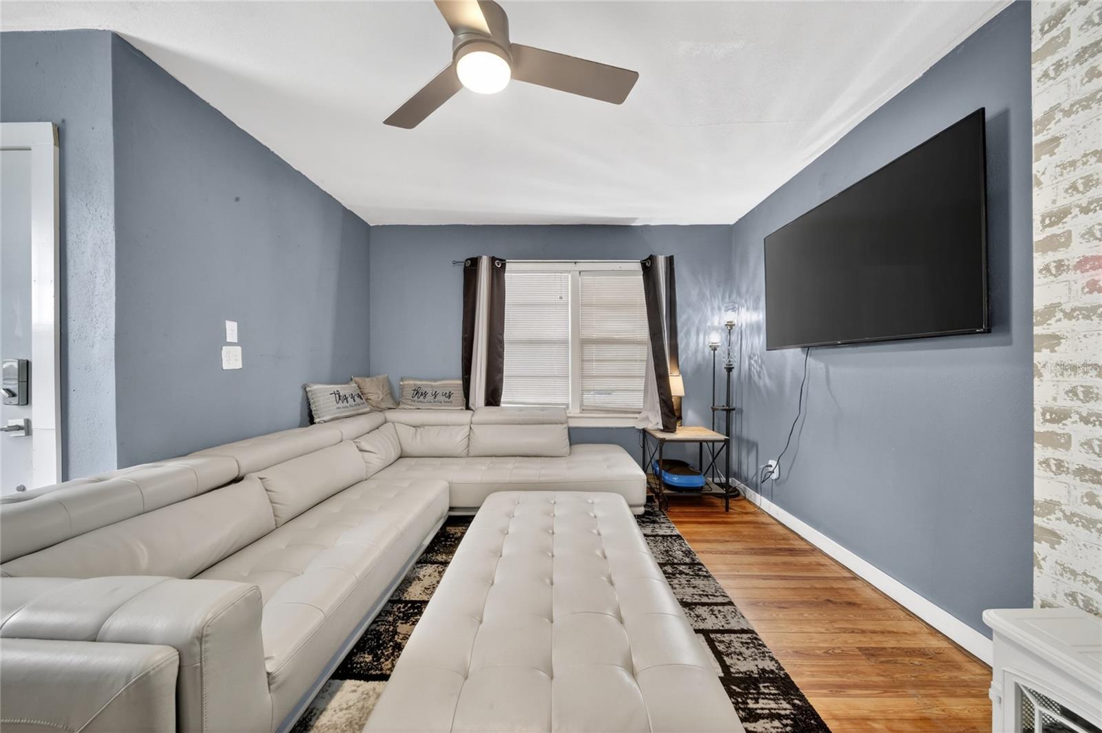 BERRY J B SUB - Residential