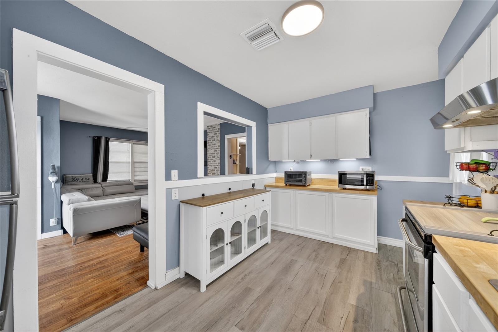 BERRY J B SUB - Residential