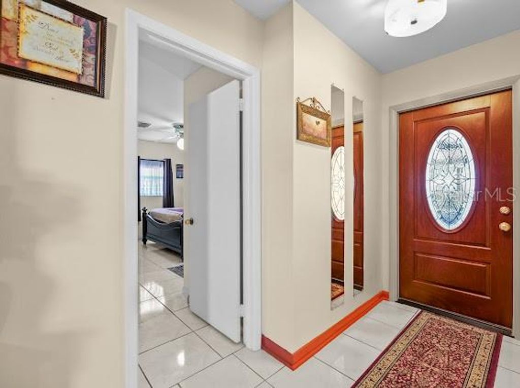 Photo of 7806 N Gomez Avenue, Tampa, FL 33614 (MLS # TB8508154)
