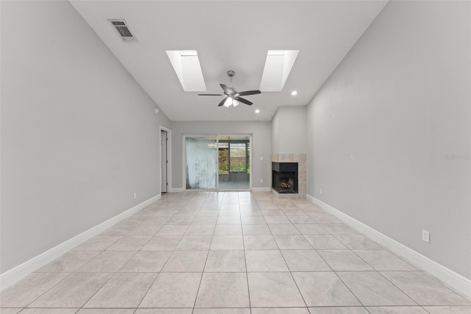 ALAFAYA WOODS PH 06 - Residential