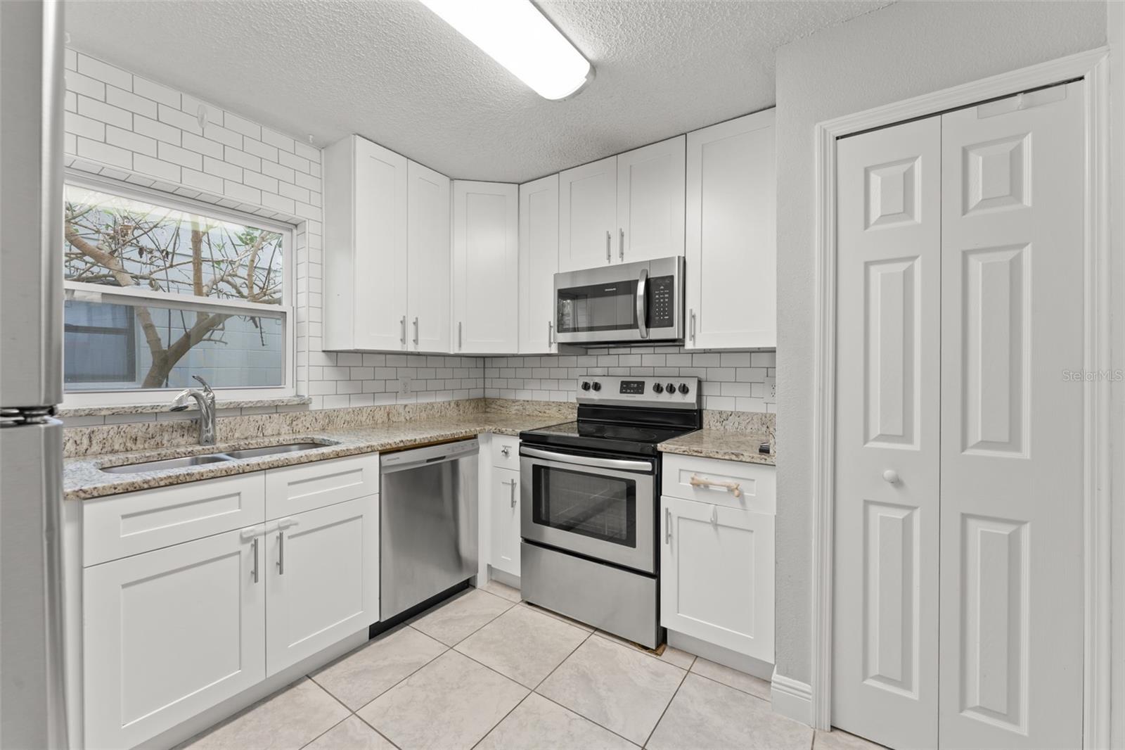 ALAFAYA WOODS PH 06 - Residential