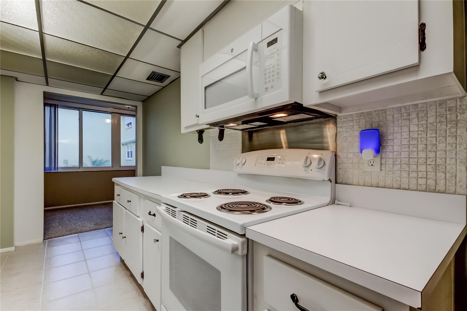 WINSTON PARK NORTHEAST - Residential