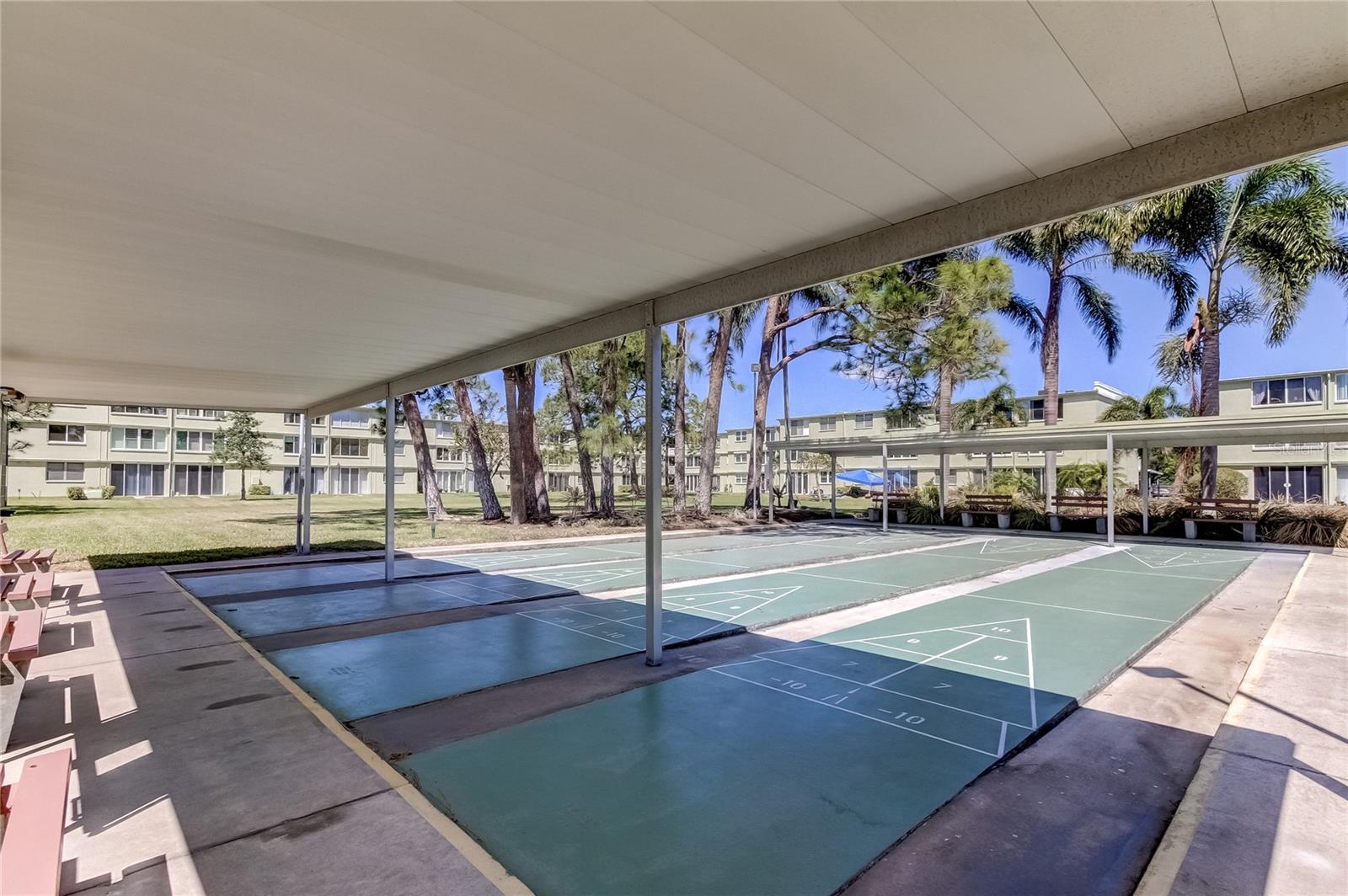 WINSTON PARK NORTHEAST - Residential