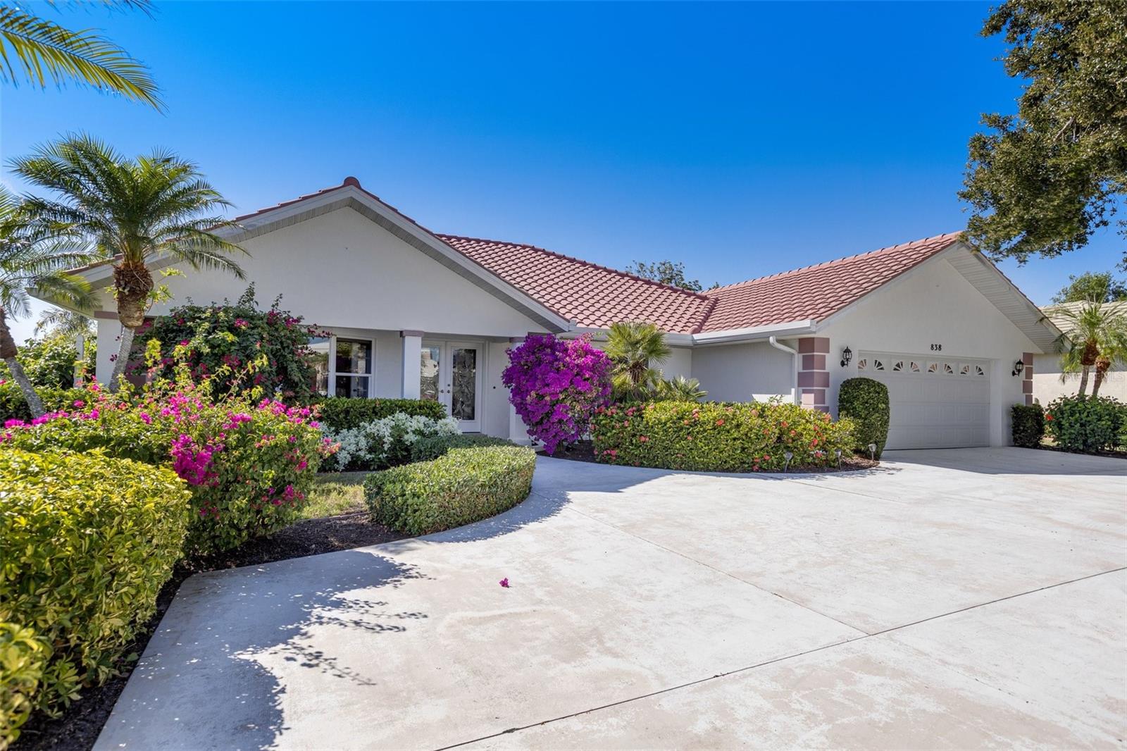 838 CARNOUSTIE DRIVE