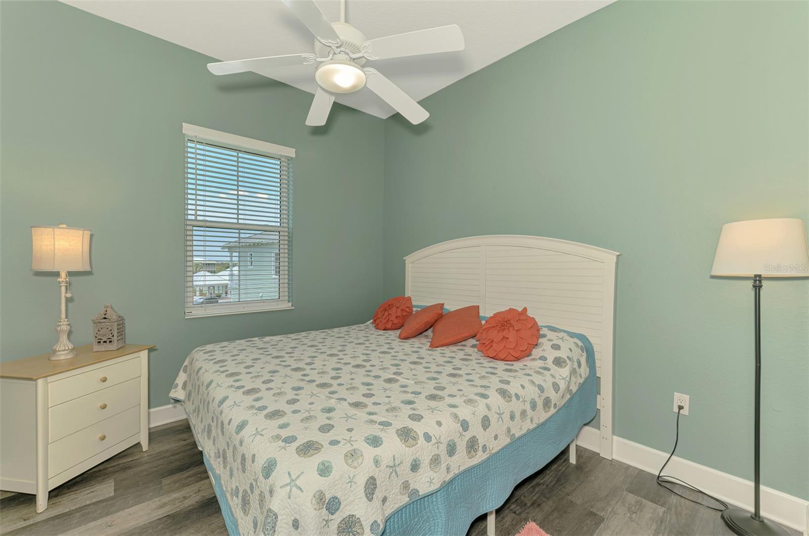 LANDINGS/CORAL CRK - Residential