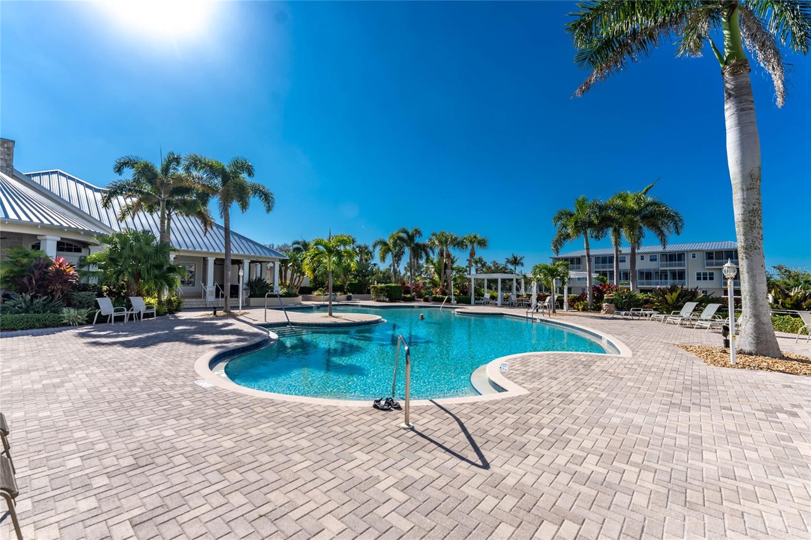 LANDINGS/CORAL CRK - Residential