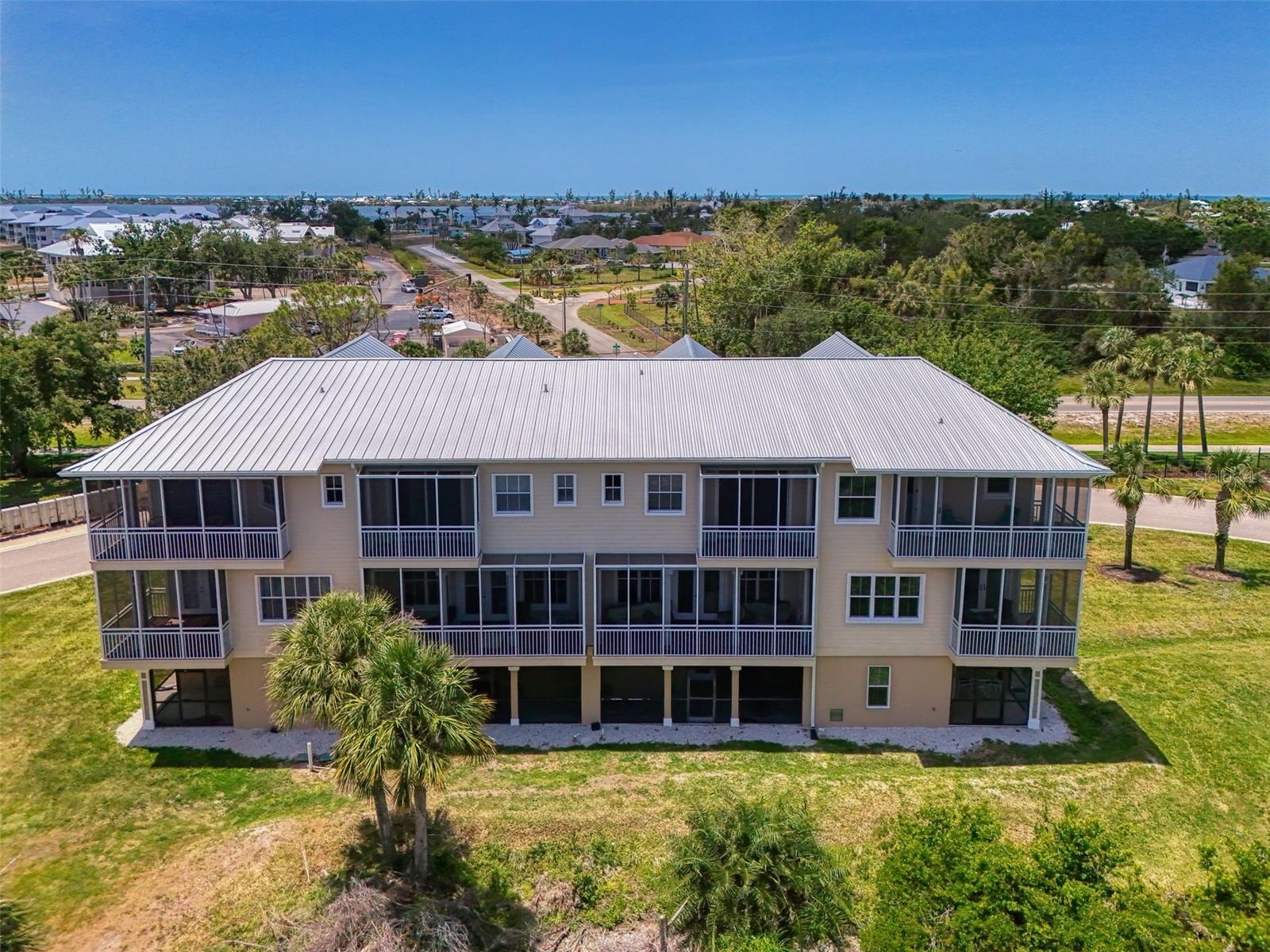 LANDINGS/CORAL CRK - Residential