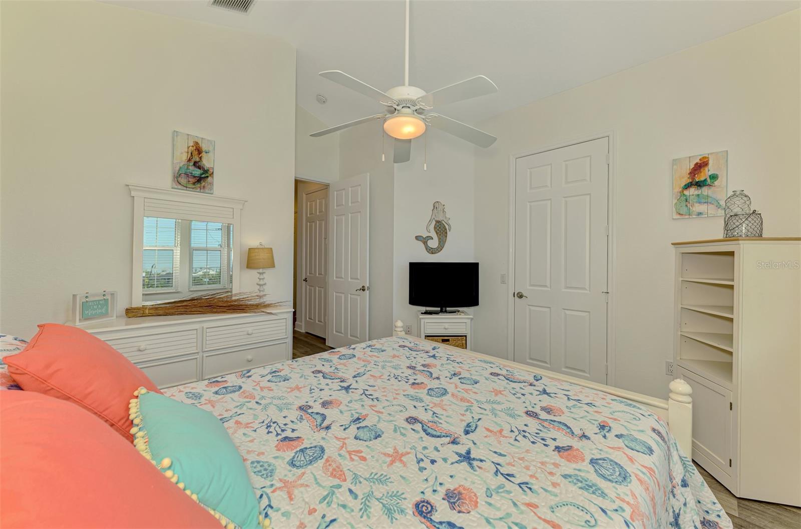 LANDINGS/CORAL CRK - Residential