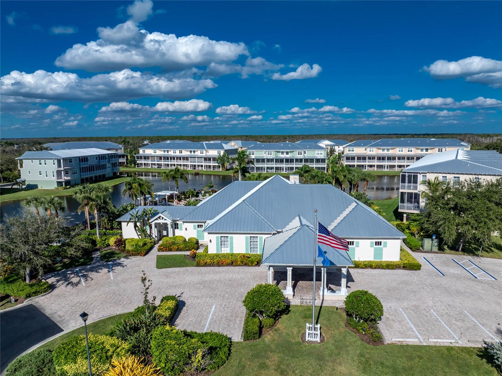 LANDINGS/CORAL CRK - Residential